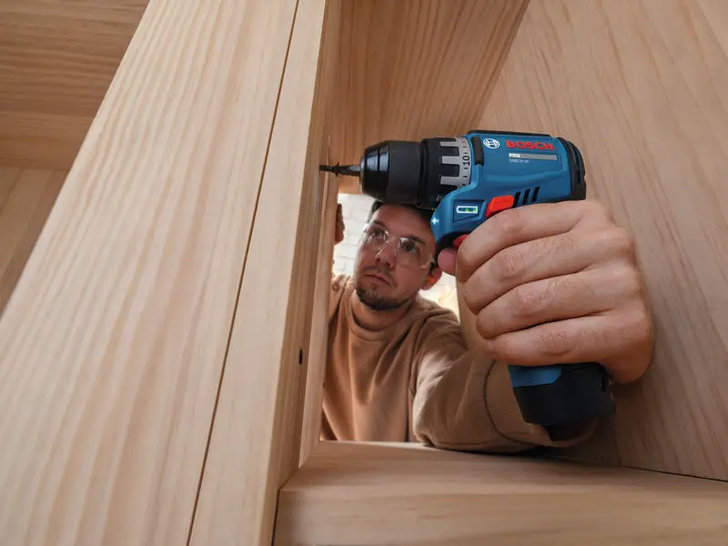 مثقاب بوش بروفيشنال GSR 12V-31 - مراجعة Power Tools Router وسعره